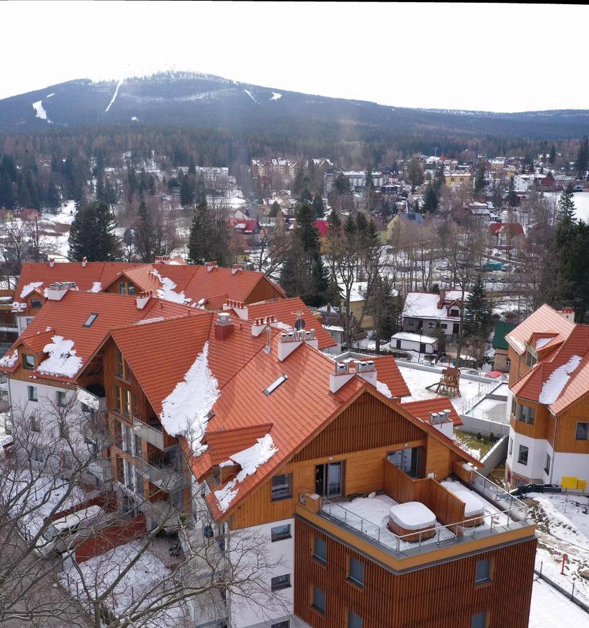 Apartament Dream View Aspen Z Jacuzzi シクラルスカ・ポレンバ エクステリア 写真