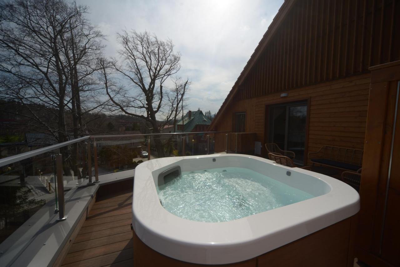 Apartament Dream View Aspen Z Jacuzzi シクラルスカ・ポレンバ エクステリア 写真